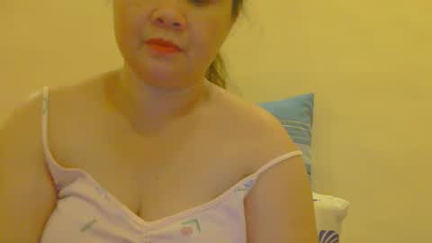 Snapshot of prettynhing chatting on February 7, 2026, 3:05 pm Nhing online show from February 7, 2026, 3:05 pm