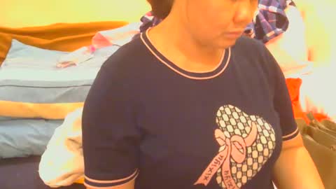 Snapshot of prettynhing chatting on May 13, 2026, 12:46 pm Nhing online show from May 13, 2026, 12:46 pm