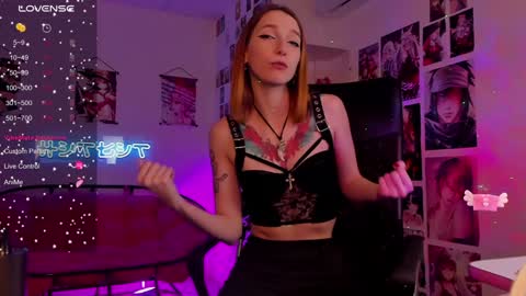 Mila -NONUDE MODEL online show from December 12, 2024, 2:11 pm