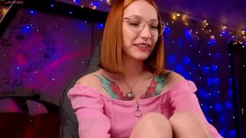 Snapshot of prettyreckess chatting on April 14, 2026, 12:33 pm Mila -NONUDE MODEL online show from April 14, 2026, 12:33 pm