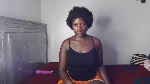 Snapshot of prettysmiles1 chatting on September 19, 2025, 9:11 am prettysmiles1 online show from September 19, 2025, 9:11 am