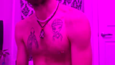 Snapshot of prettysolidd7 chatting on October 1, 2025, 3:51 pm prettysolidd7 online show from October 1, 2025, 3:51 pm