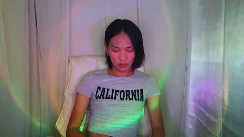Snapshot of prettyvexana chatting on October 7, 2025, 8:06 pm Vexana online show from October 7, 2025, 8:06 pm