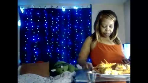 prettyworld24 online show from February 14, 2025, 10:17 am