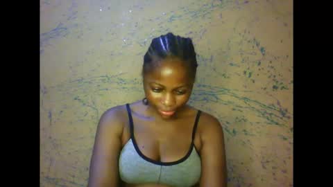 prettyxxpac online show from February 14, 2026, 12:35 pm