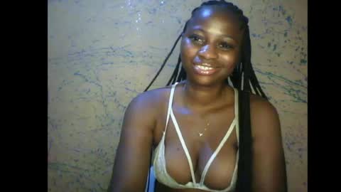 prettyxxpac online show from May 27, 2026, 10:51 pm