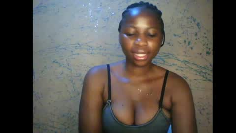 prettyxxpac online show from May 28, 2026, 10:40 pm
