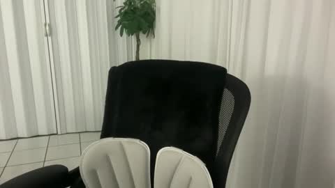 prettyyykittyyy22 online show from December 20, 2025, 5:25 am