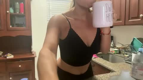 prettyyykittyyy22 online show from March 7, 2026, 2:36 pm