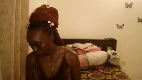 Snapshot of prettyziya chatting on November 17, 2025, 4:24 pm zlya online show from November 17, 2025, 4:24 pm