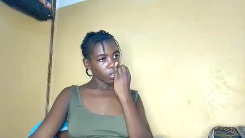 prettyzuzu online show from November 22, 2025, 9:58 pm