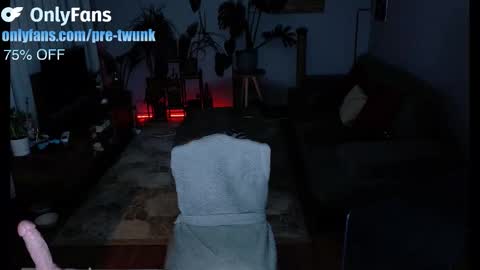Snapshot of pretwunk chatting on March 23, 2026, 7:29 pm pretwunk online show from March 23, 2026, 7:29 pm