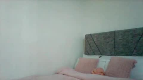 pretynatasha online show from November 21, 2025, 8:35 am