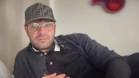 PrinceA933 online show from December 4, 2025, 6:27 pm