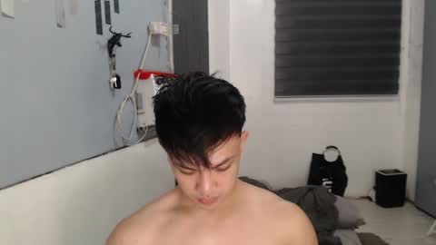 Prince Adrian online show from December 2, 2025, 7:31 pm