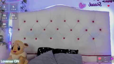 Snapshot of princeapolo_anki chatting on October 10, 2025, 3:22 pm Prince online show from October 10, 2025, 3:22 pm