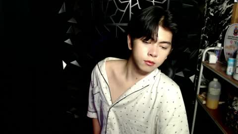 princecalix online show from May 22, 2026, 6:09 am