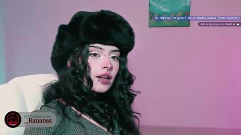Snapshot of princesita_valija chatting on October 5, 2025, 1:26 am Beth   online show from October 5, 2025, 1:26 am