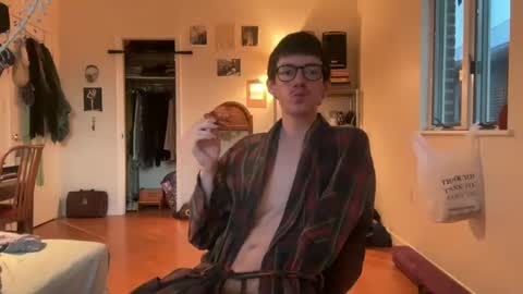 Snapshot of princespeaches chatting on January 22, 2025, 10:05 pm Peaches online show from January 22, 2025, 10:05 pm