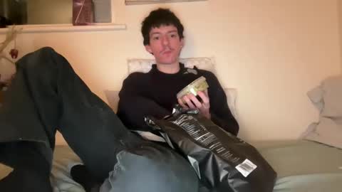 Snapshot of princespeaches chatting on January 30, 2025, 12:39 am Peaches online show from January 30, 2025, 12:39 am