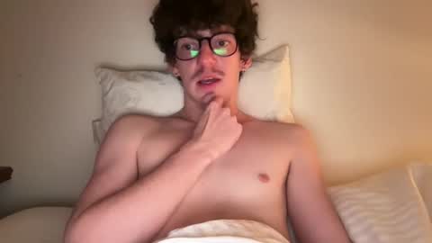 Snapshot of princespeaches chatting on October 3, 2025, 2:19 am Peaches online show from October 3, 2025, 2:19 am