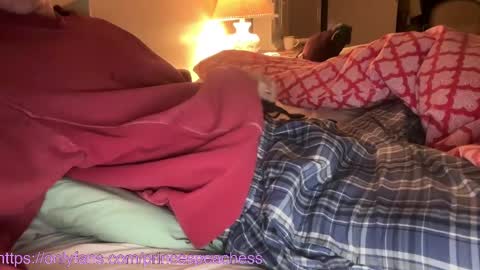 Snapshot of princespeaches chatting on November 11, 2025, 2:22 am Peaches online show from November 11, 2025, 2:22 am