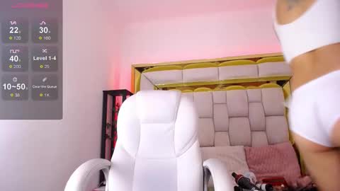 princess helena  online show from February 5, 2025, 3:13 am