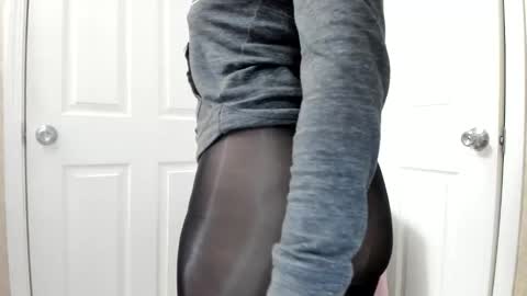 kiara online show from February 12, 2025, 9:54 pm