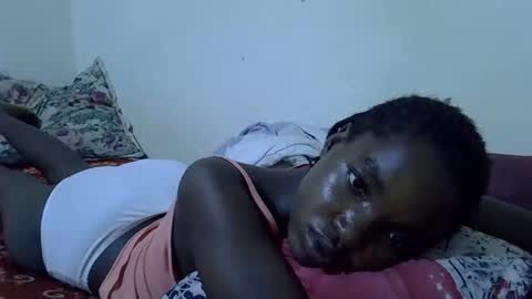 princess_scovia online show from May 9, 2026, 6:35 pm