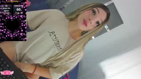 Snapshot of princess_sharon_ chatting on December 20, 2025, 4:47 pm princess_sharon_ online show from December 20, 2025, 4:47 pm