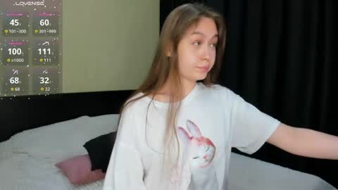 Snapshot of princess_sonya chatting on July 18, 2026, 2:10 pm Sonya online show from July 18, 2026, 2:10 pm