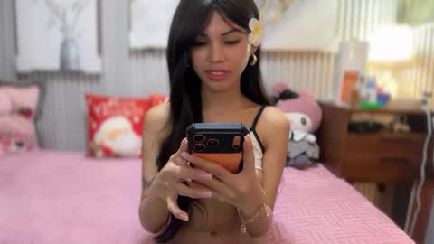 Estela online show from October 22, 2025, 5:13 pm