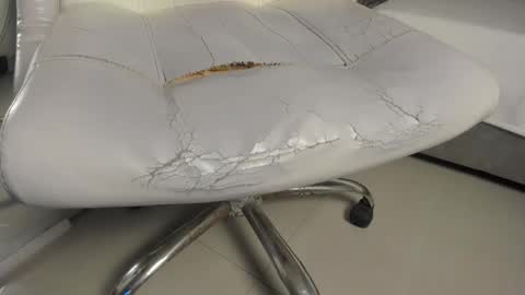 princess_tokyo_ online show from October 24, 2025, 6:32 am