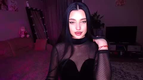 princessamira1 online show from February 11, 2026, 5:40 pm