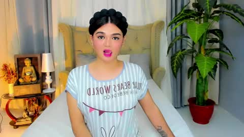Snapshot of princesshugecumontop chatting on April 21, 2026, 6:12 pm PrincessDONT FORGET TO FOLLOW ME online show from April 21, 2026, 6:12 pm