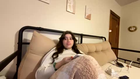 Snapshot of princesslaylaa chatting on September 28, 2025, 12:05 am princessviccxo online show from September 28, 2025, 12:05 am