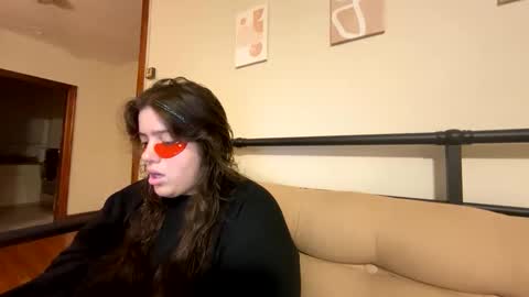 Snapshot of princesslaylaa chatting on October 4, 2025, 1:47 am princessviccxo online show from October 4, 2025, 1:47 am