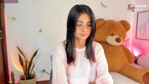 princessluna_14 online show from December 20, 2025, 9:44 pm