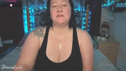 Lux Alot Luxi online show from April 30, 2026, 8:57 pm