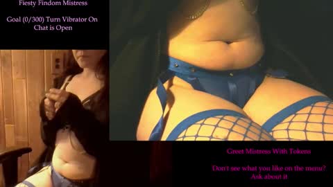 Snapshot of princessmariahswitch chatting on December 1, 2025, 9:14 am Cuckold Cravings online show from December 1, 2025, 9:14 am