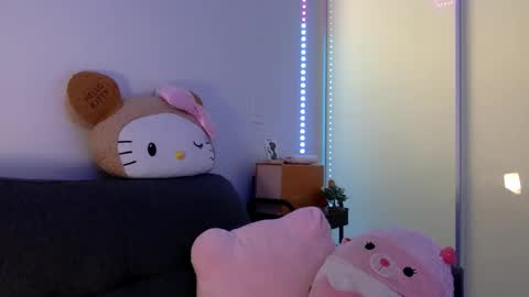 Snapshot of princesspinkypie444 chatting on December 14, 2025, 12:38 am PrincessPinky444 online show from December 14, 2025, 12:38 am