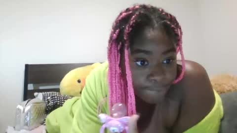 Prxncess Paci online show from October 24, 2025, 5:48 am