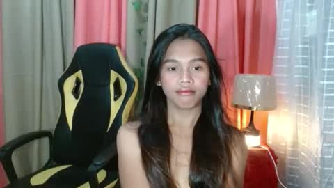 Snapshot of princessrynn chatting on October 4, 2025, 7:28 am princessrynn online show from October 4, 2025, 7:28 am