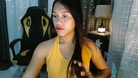 Snapshot of princessrynn chatting on November 11, 2025, 10:15 am princessrynn online show from November 11, 2025, 10:15 am