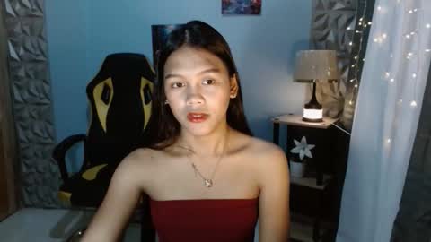 Snapshot of princessrynn chatting on November 22, 2025, 10:47 am princessrynn online show from November 22, 2025, 10:47 am