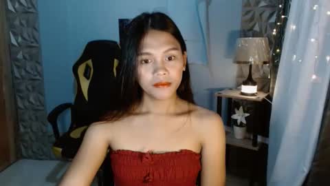 Snapshot of princessrynn chatting on December 2, 2025, 9:47 am princessrynn online show from December 2, 2025, 9:47 am