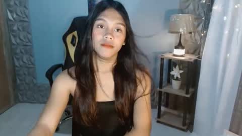 Snapshot of princessrynn chatting on December 5, 2025, 10:24 am princessrynn online show from December 5, 2025, 10:24 am