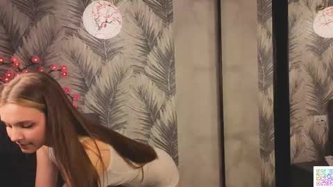 Hina online show from June 4, 2026, 5:19 pm