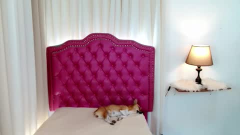 princessyanzy1 online show from March 28, 2026, 2:55 am