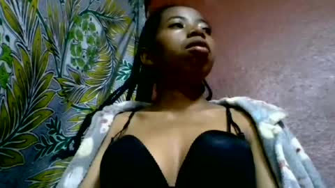 Snapshot of prisca880319 chatting on July 2, 2026, 3:34 am prisca880319 online show from July 2, 2026, 3:34 am